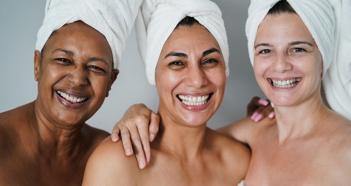 Aposte na rotina de skincare para tratar a flacidez facial